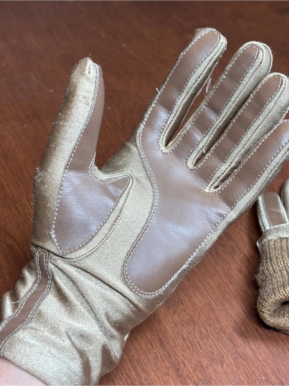 Vintage Gauntlet Driving Gloves